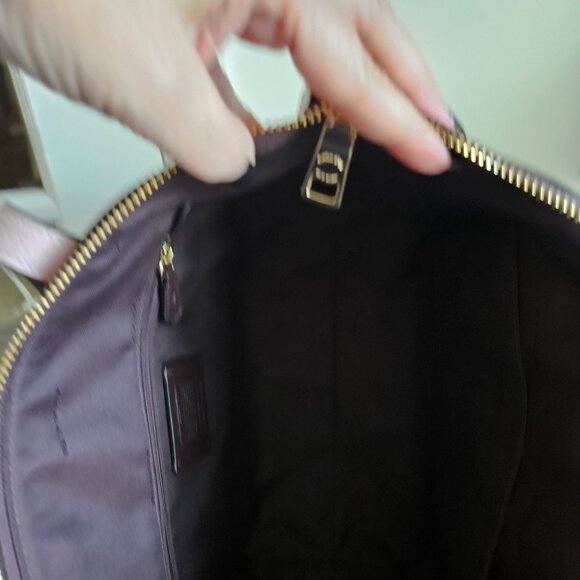 Coach Taylor Tote with Daisy Print NWT - Picture 5 of 8